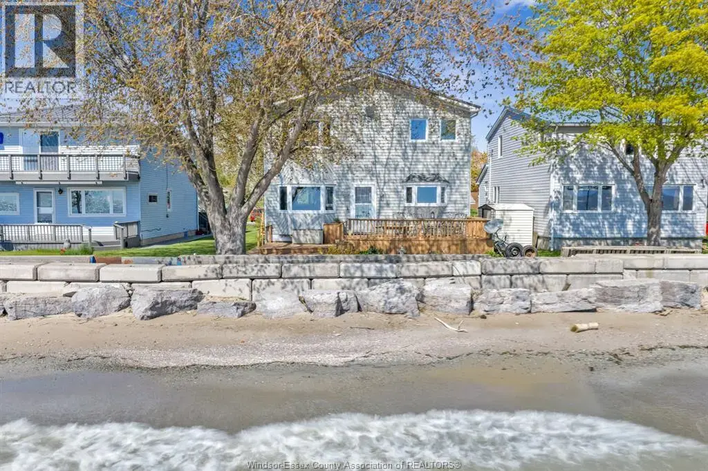 545 Lakeview, Essex